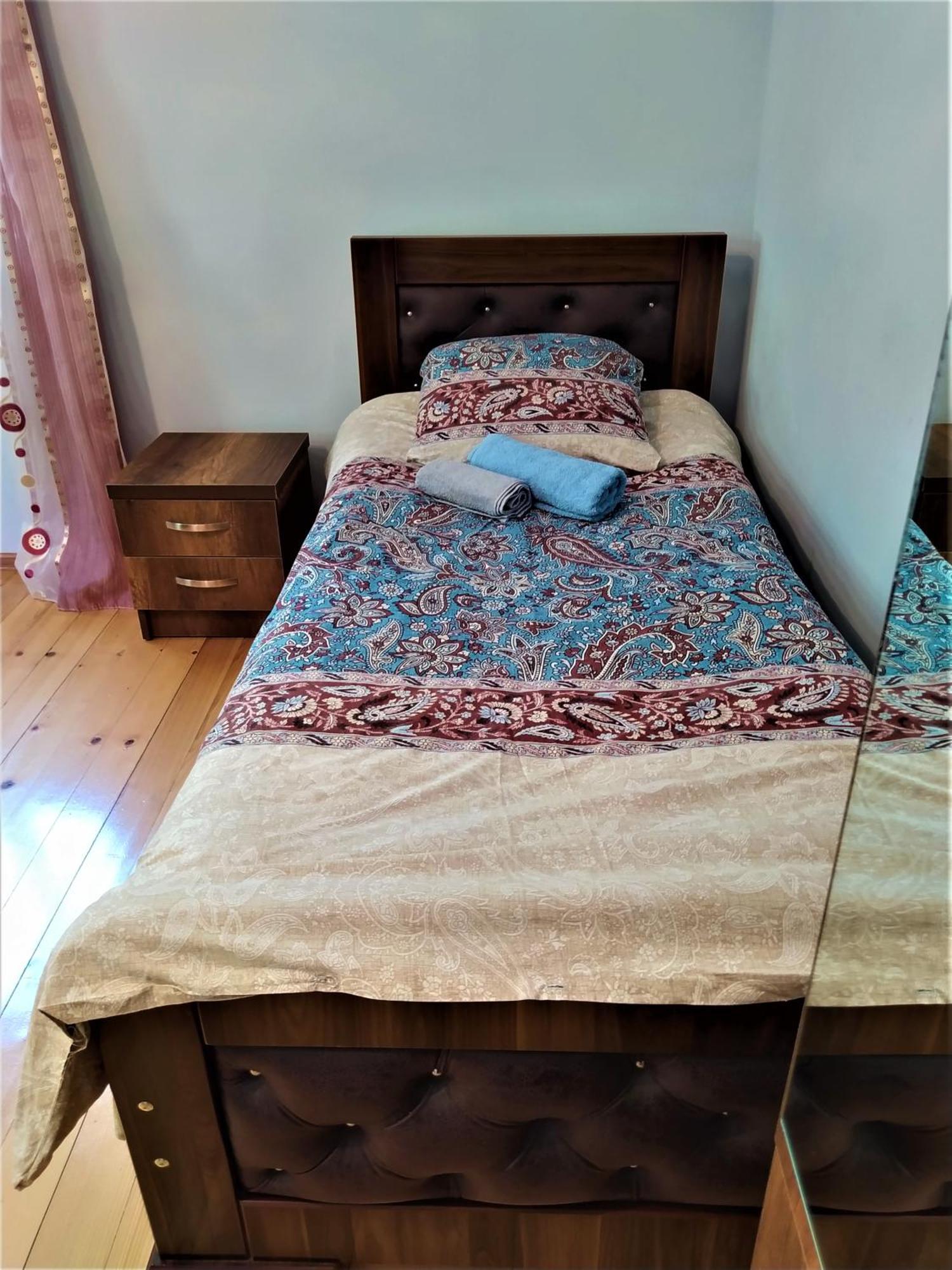 Gujejiani Guest House Местия Экстерьер фото