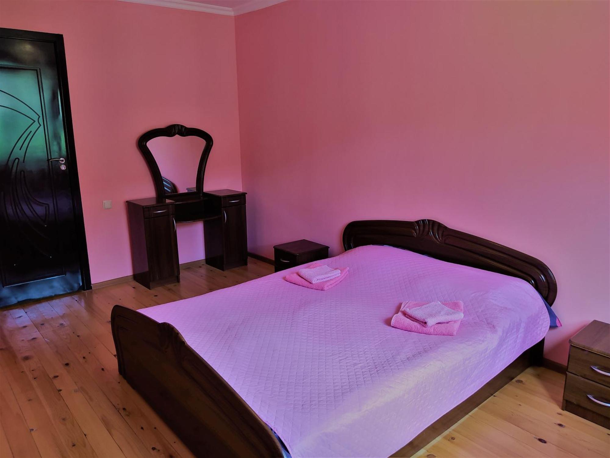 Gujejiani Guest House Местия Экстерьер фото